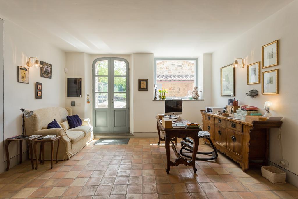 Podere Orto Wine Country House Trevinano Bagian luar foto