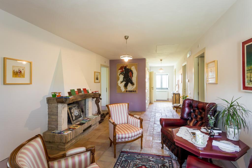 Podere Orto Wine Country House Trevinano Bagian luar foto