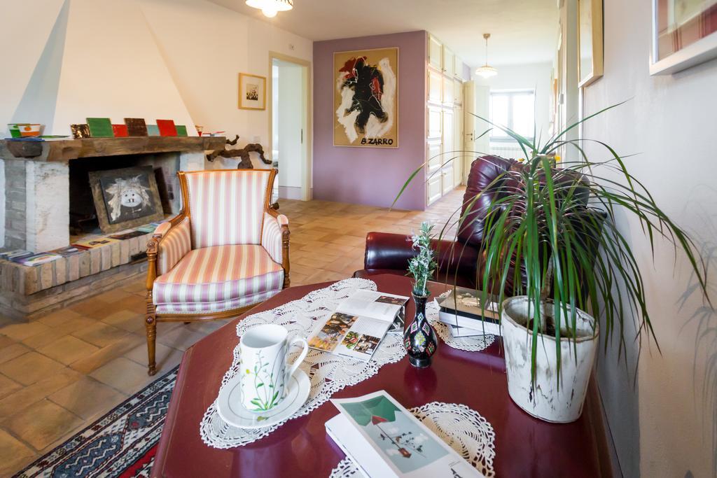 Podere Orto Wine Country House Trevinano Bagian luar foto